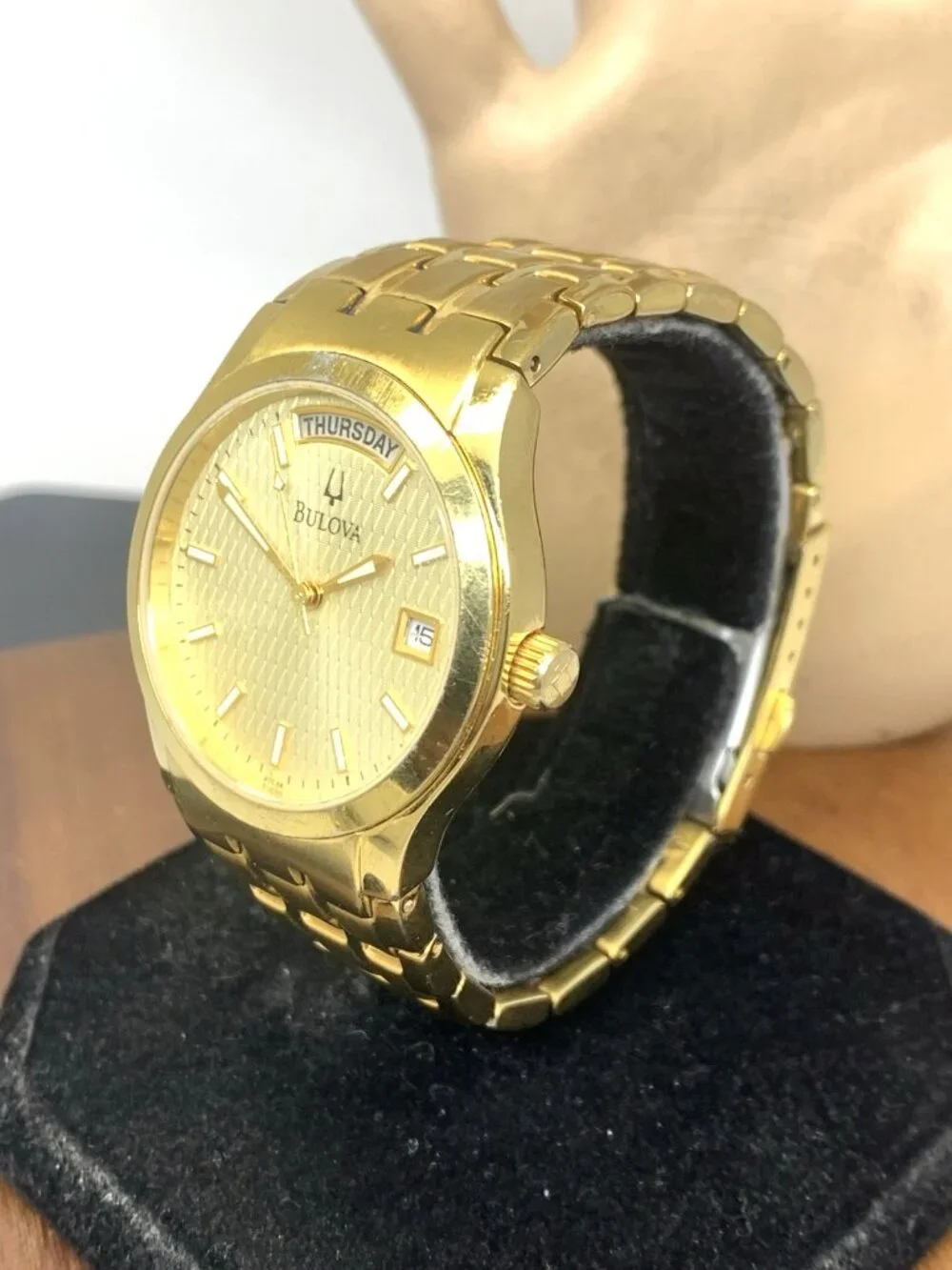 Bulova Men's Watch 97C48 Quartz Gold Dial Day Date Stainless Steel 36mm
